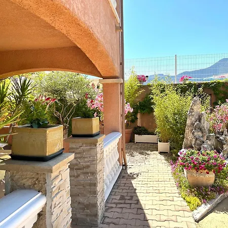 D'hotes Les Noisetiers Digne-les-Bains